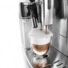 德龍（Delonghi）咖啡機 意式全自動 歐洲原裝進(jìn)口 LCD液晶觸控中文面板 一鍵式制作多達(dá)8種 ECAM510.55