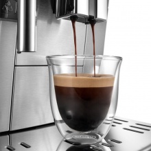 德龍（Delonghi）咖啡機 意式全自動 歐洲原裝進(jìn)口 LCD液晶觸控中文面板 一鍵式制作多達(dá)8種 ECAM510.55