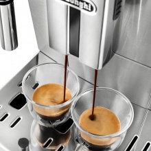 德龍（Delonghi）咖啡機 意式全自動 歐洲原裝進(jìn)口 LCD液晶觸控中文面板 一鍵式制作多達(dá)8種 ECAM510.55