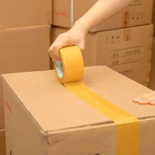 得力30359米黃封箱膠帶60mm×100y×50um(米黃色)(6卷/筒)