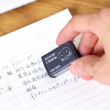 得力71110_小號(hào)萌伊黑橡皮(黑)(塊)